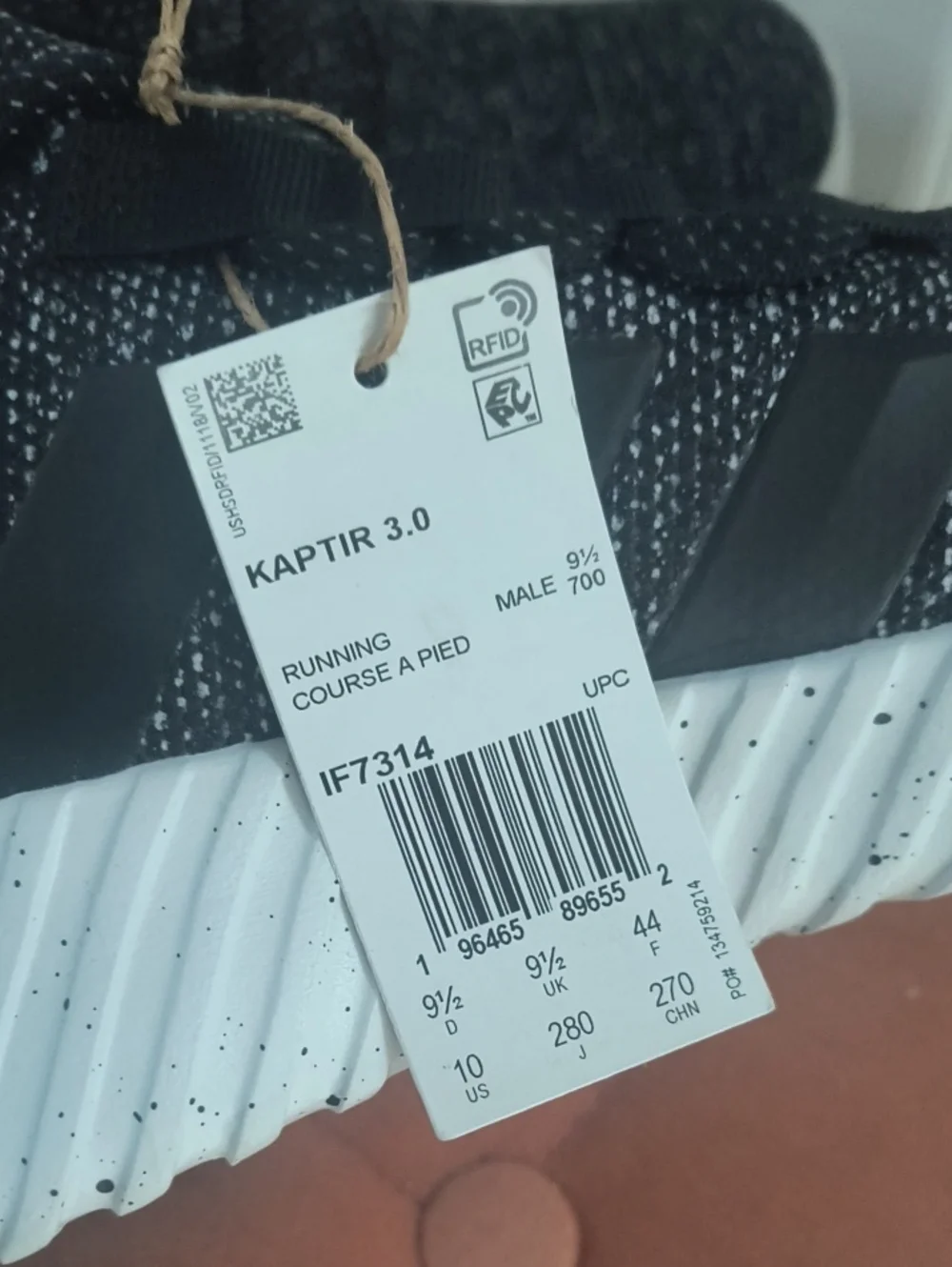 adidas black 10